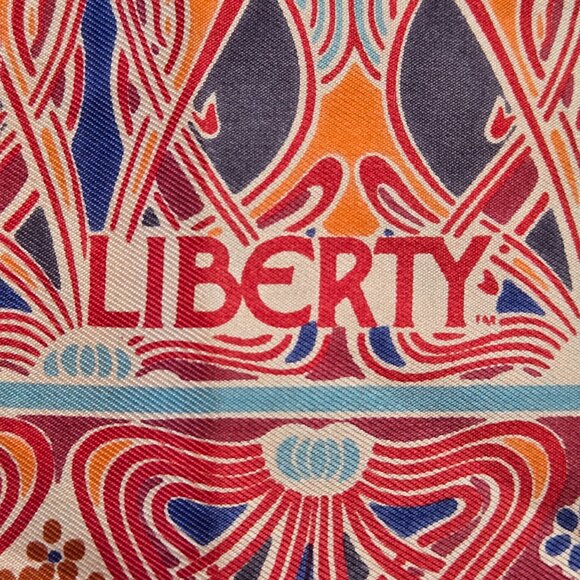 Liberty Silk Scarf Vintage Ianthe Design - Picture 6 of 6